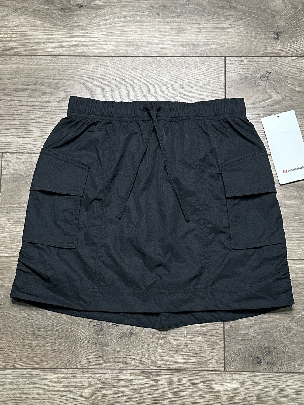 Lululemon High Rise Nylon Mini Cargo Skirt Size XS